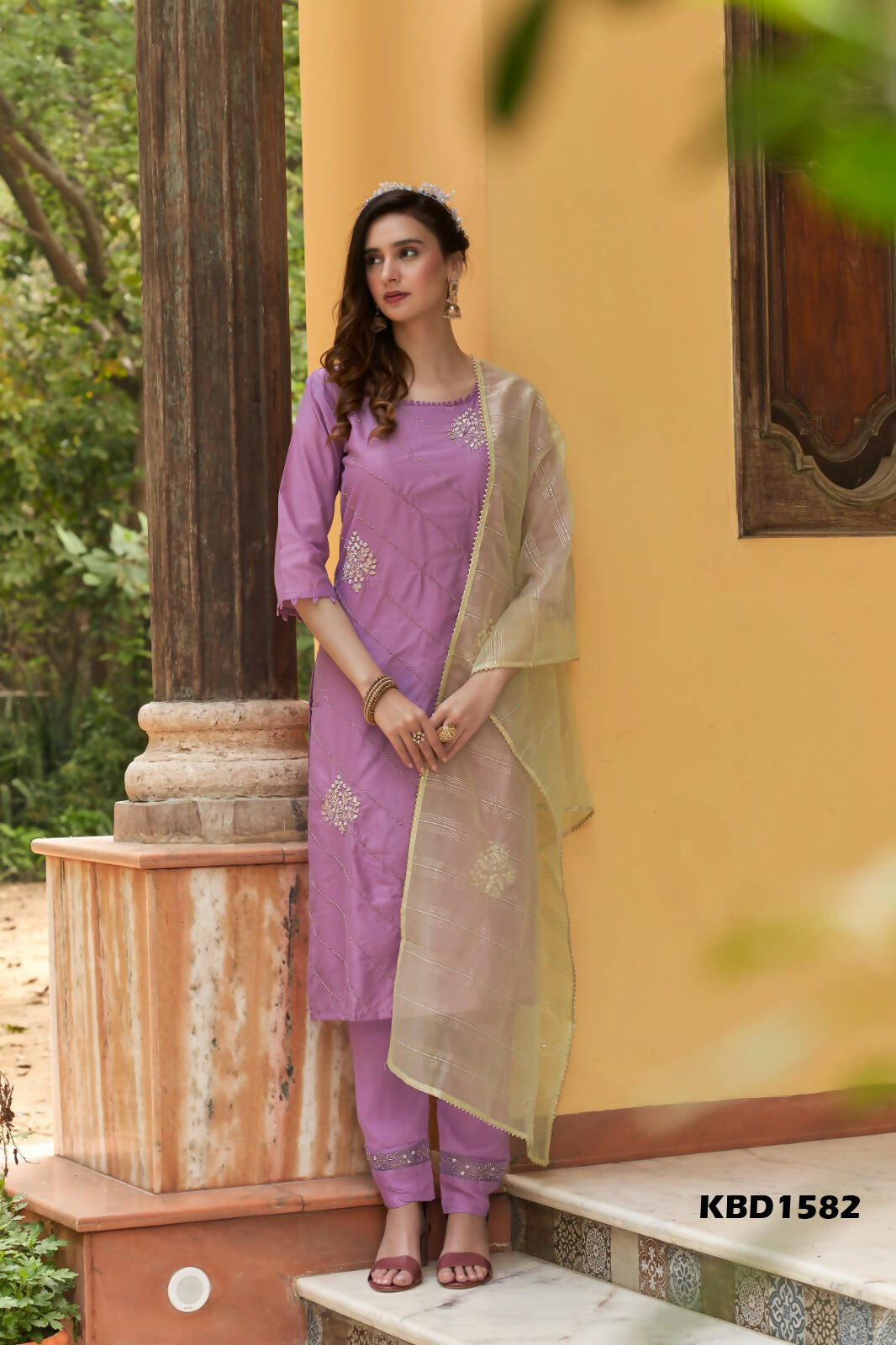 Lavender Chinon Embroidered Kurta and Bottom with Dupatta - Akashara | Grocsy