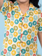 Breathables Woven Cotton Half Sleeves Colourful Star Fish Shirt & Shorts Multicolour | Grocsy
