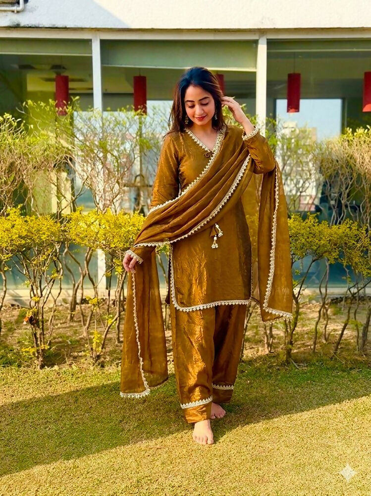 Teeya Creation New Trendy Elegant Gold Chanderi Silk Kurta Set with Delicate Lace Detailing and Matching Dupatta | Grocsy