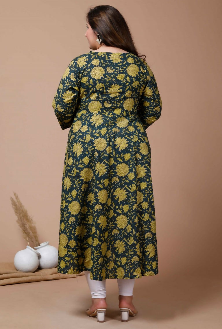 Miravan Women's Plus Size Floral Green Printed Cotton Anarkali Kurta With Dupatta | Grocsy