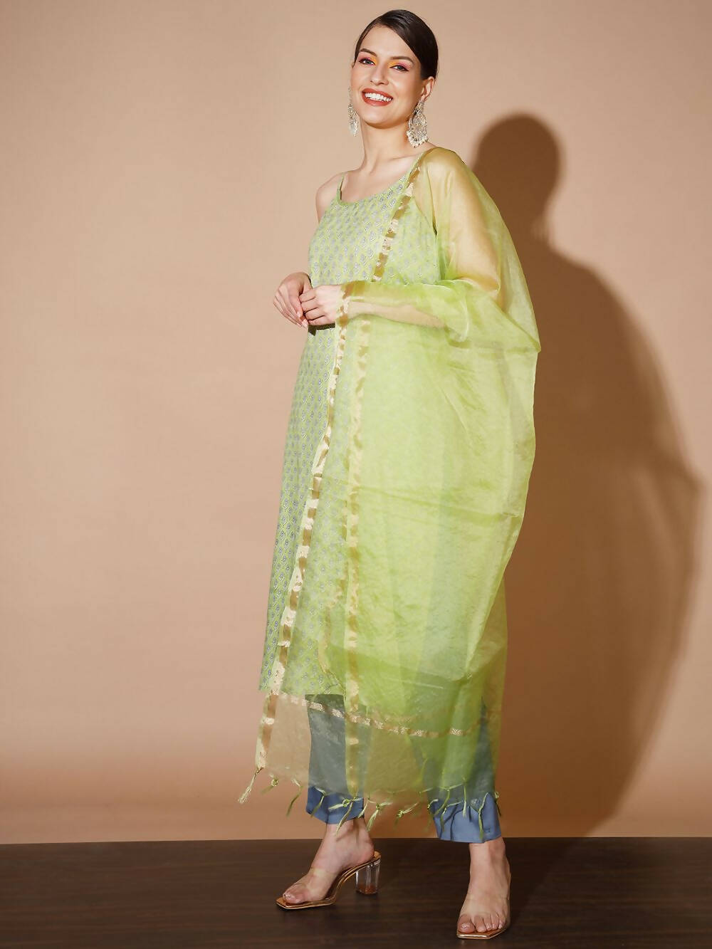 Myshka Women Green Printed Kurta & Trousers With Dupatta | Grocsy