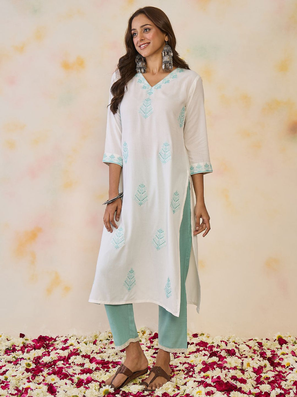 Indo Era Women Ethnic Motifs Embroidered Sequinned Floral Kurta | Grocsy