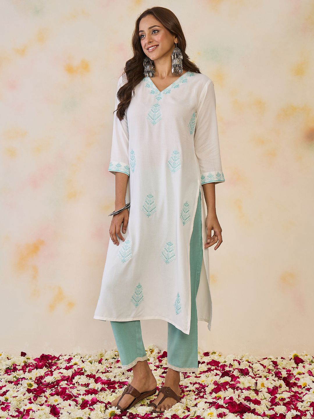 Indo Era Women Ethnic Motifs Embroidered Sequinned Floral Kurta | Grocsy