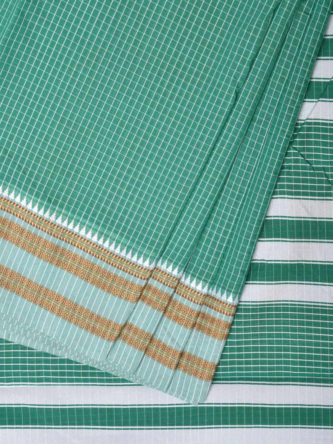 Light Green Bamboo Cotton Saree with Checks Design No Blouse - Global Threads | Grocsy