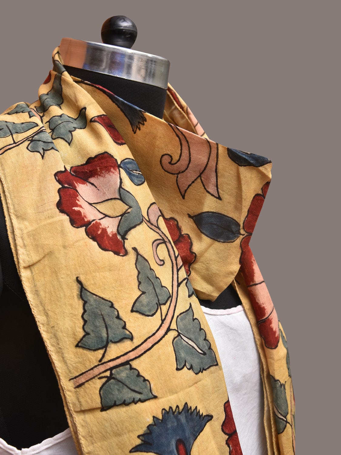 Light Yellow Kalamkari Hand Painted Sico Stole with Floral Design - Global Threads | Grocsy