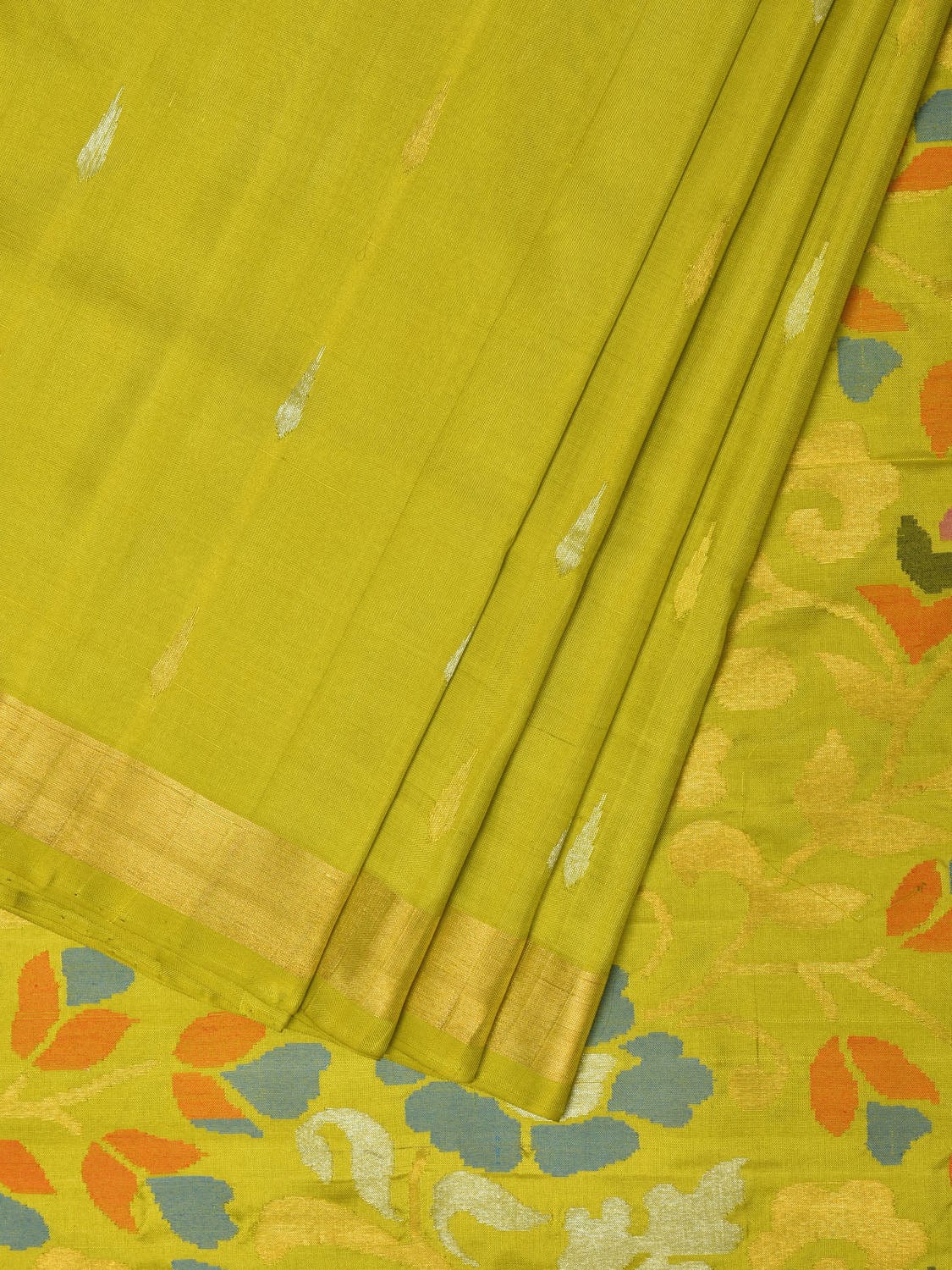 Lime Green Uppada Silk Handloom Saree with Floral Pallu Design - Global Threads | Grocsy