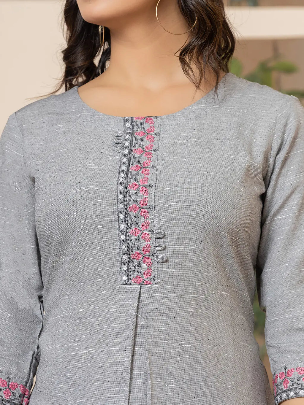 Yufta Linen Grey Embroidery Straight Kurta | Grocsy