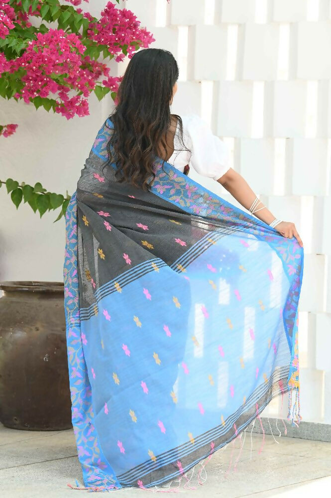 Beatitude Grey Slub Cotton Floral Jamdani Saree | Grocsy