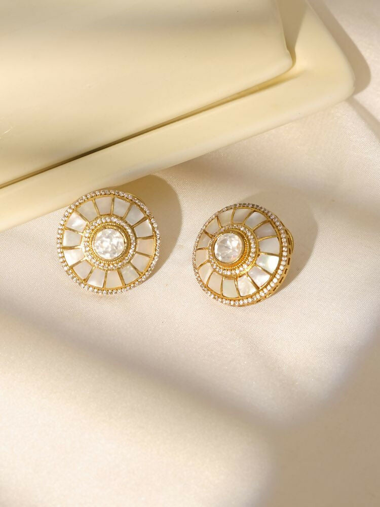 Women's Kundan Pearl earrings - Ruby Raang | Grocsy