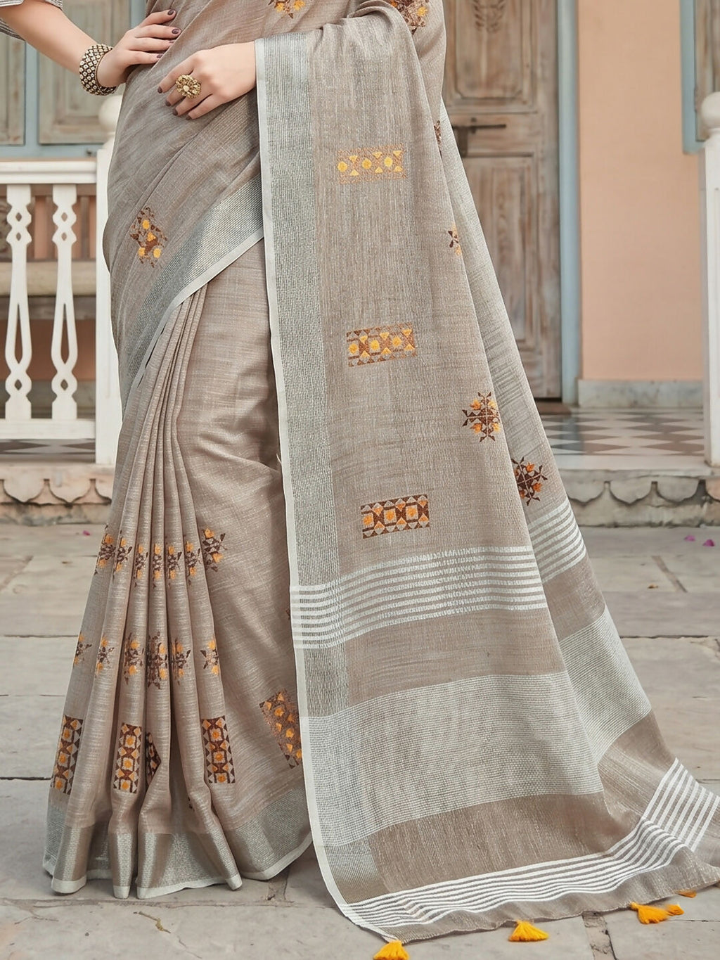 Shree Shyam Fashion Light Beige Linen Saree | Grocsy