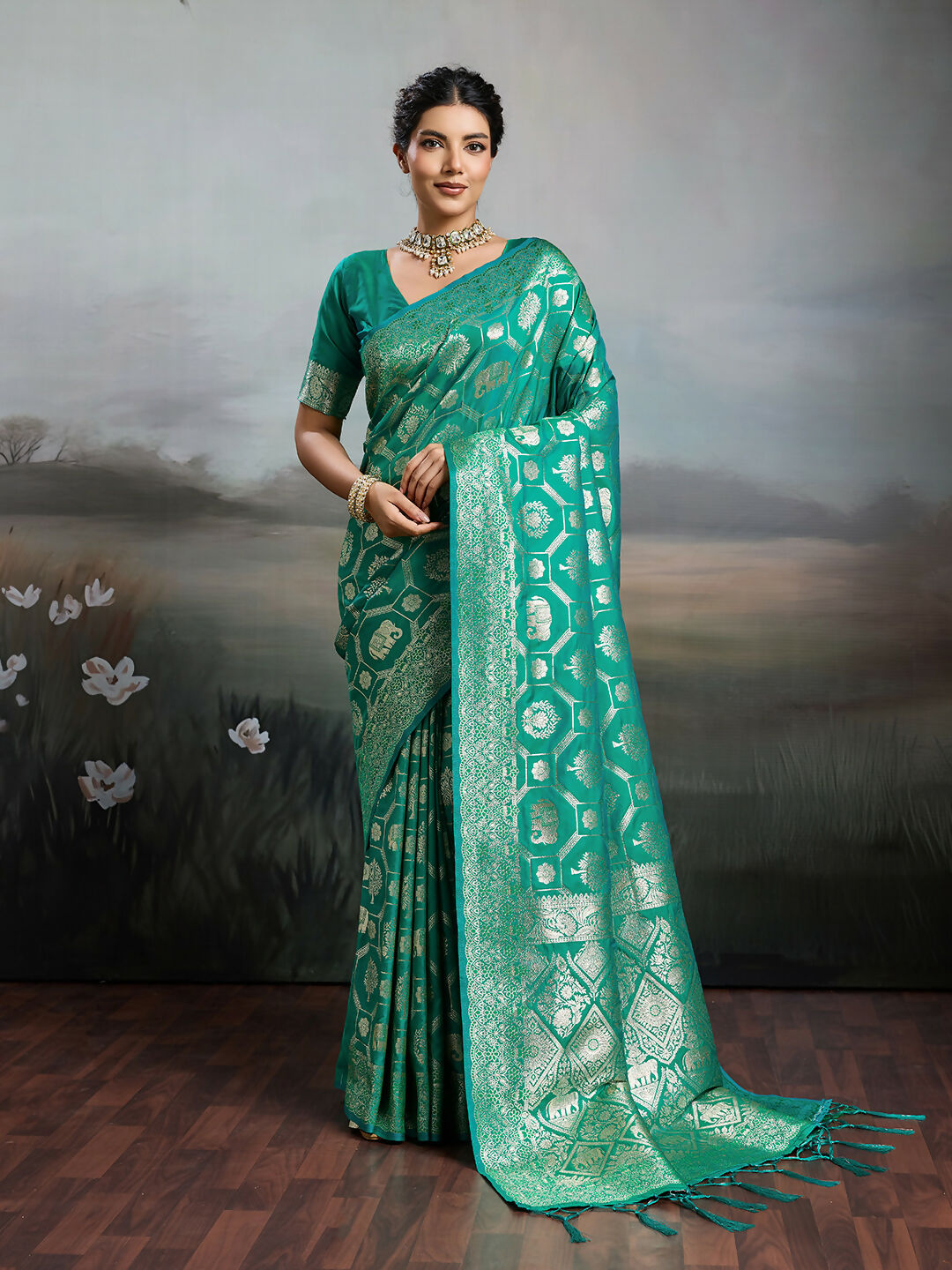 Shree Shyam Fashion Rama Green Silk Blend Saree | Grocsy