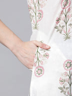 Ahalyaa Women's Off White Pure Cotton Floral Printed Kurta | Grocsy