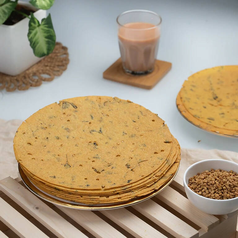 The State Plate Gujarat Methi Khakhra | Grocsy
