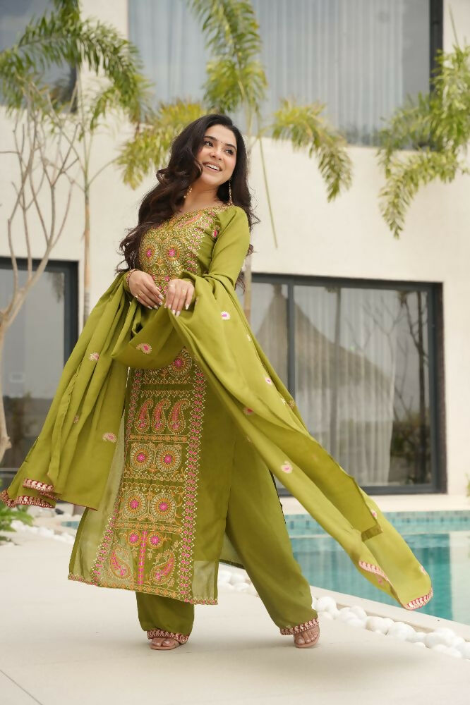 Joban Fashion Perot Kurta Set Silk Sequins , Zari, Coding & Thread Embroidered work | Grocsy