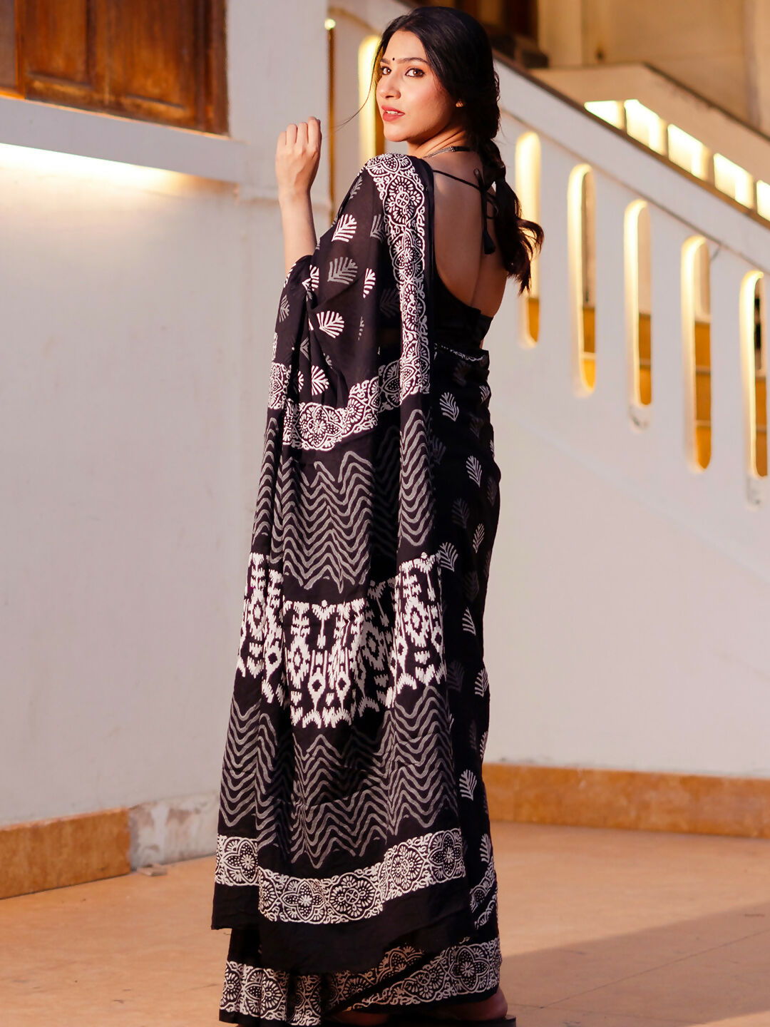 Zibaa Hand-Blocked Pure Mul Cotton Black Saree | Grocsy