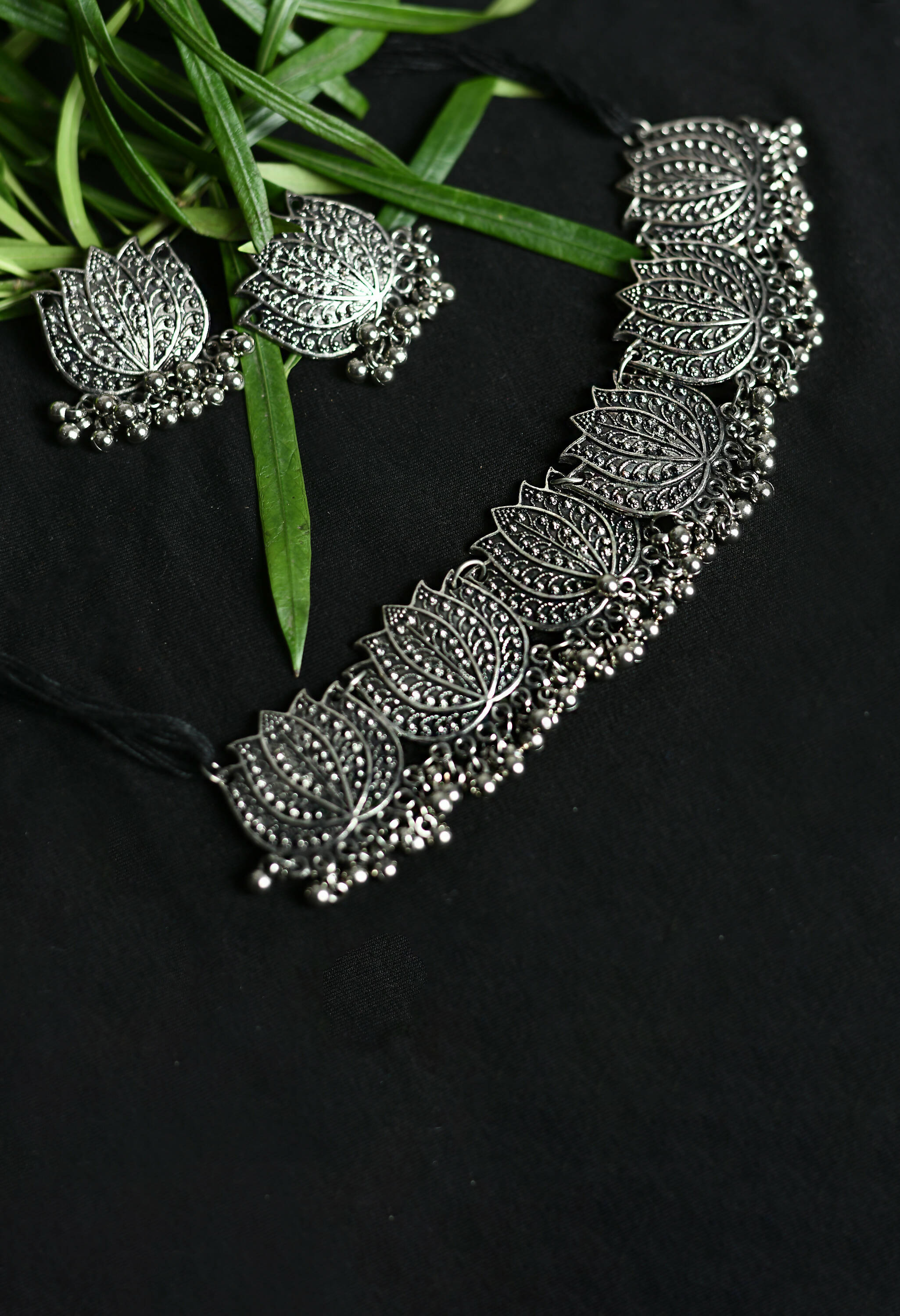 Mominos Fashion Johar Kamal Silver-Plated Brass Finish Lotus Design Choker For Women | Grocsy