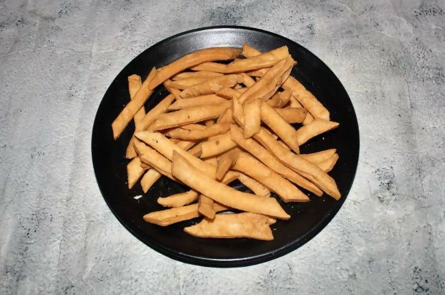 Aggarwal Sweets Corner Namakpara Salty Bites