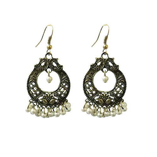Tiaraa Women's Alloy Ethnic Polki Pearl Earrings (White)