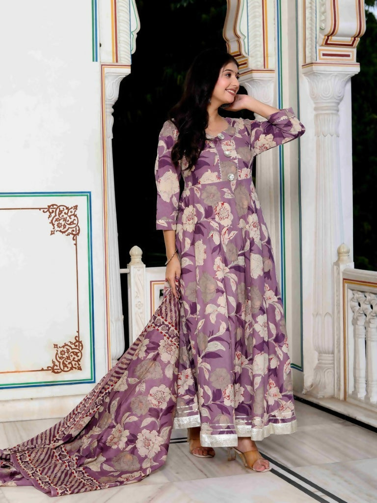 Miravan Women's Purple Flower Printed With Lace Border Anarkali Kurta With Dupatta Set | Grocsy