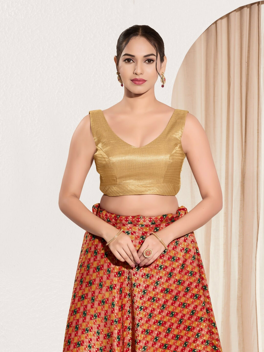 Joban Fashion Gold Mulberry Silk Padded Blouse With Sweetheart Neck Sleeveless | Grocsy
