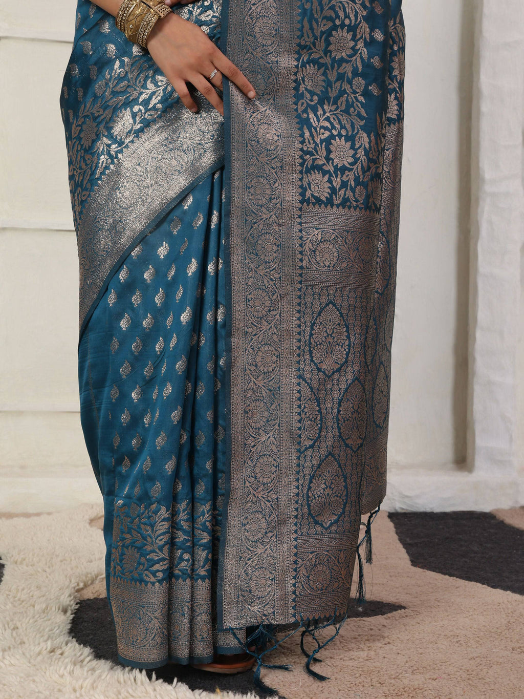 Shree Shyam Fashion Lichi Silk Light Pink Saree | Grocsy