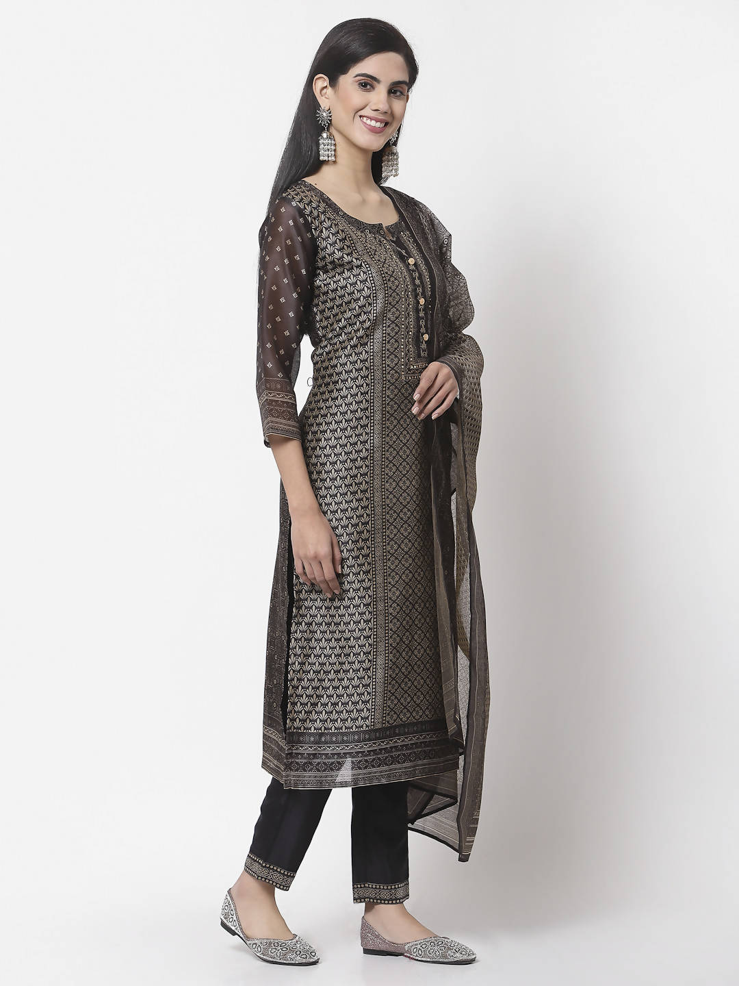 Myshka Black Chanderi Silk Embroidered 3/4 Sleeve Round Neck Kurta Pant Dupatta Set | Grocsy