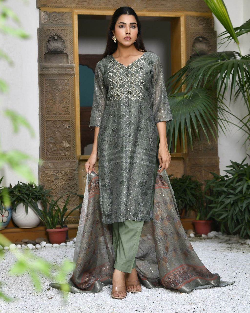 Vaasva Women's Chanderi Printed Suit Set With Pant And Printed Dupatta | Grocsy