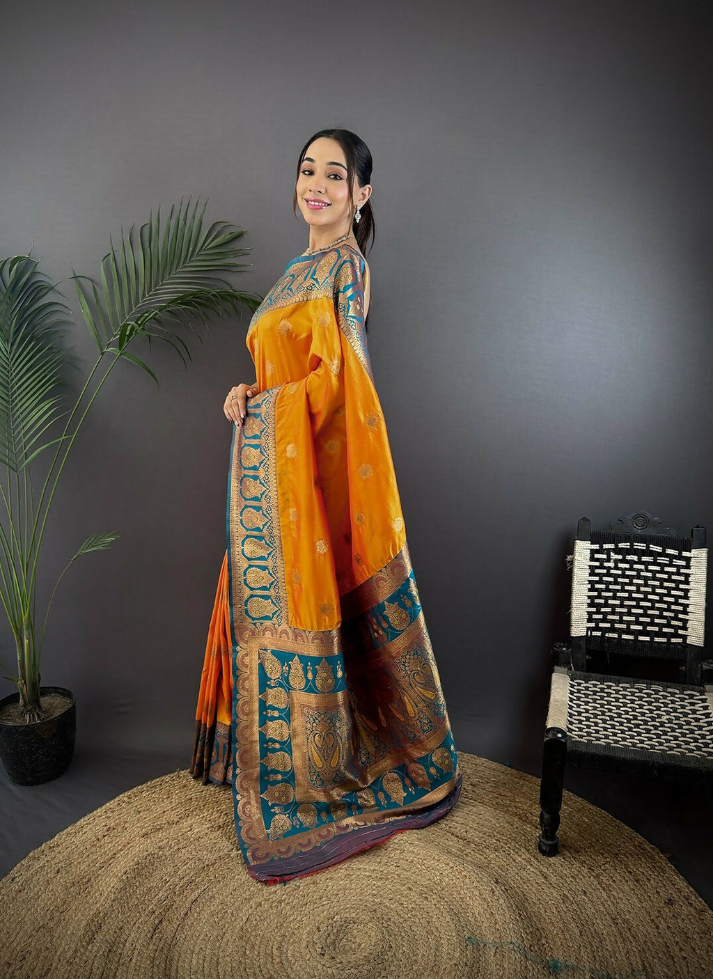 Joban Fashion Teal Butti Banarasi Silk Sarees | Grocsy