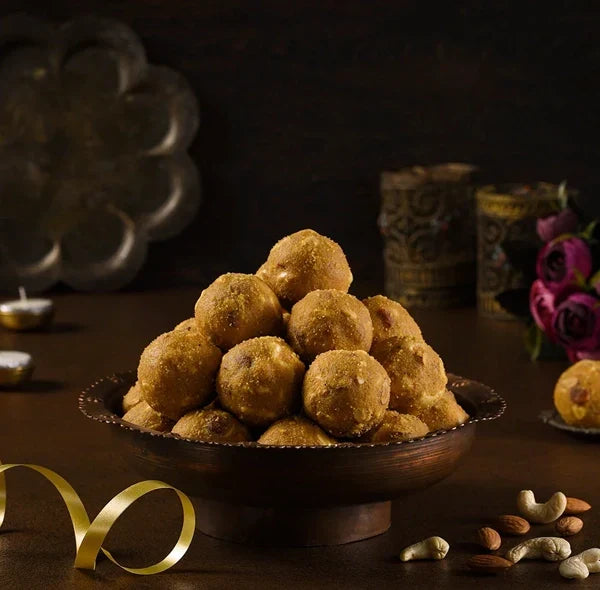 Meethi Besan Laddoo | Grocsy