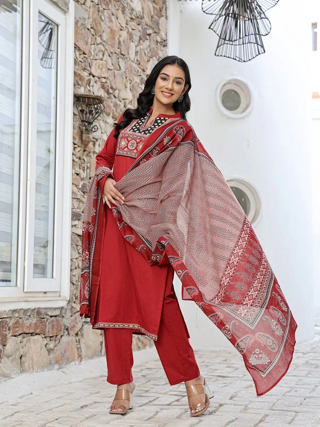 Yufta Maroon Cotton Mandarin Collar Kurta Dupatta Set | Grocsy