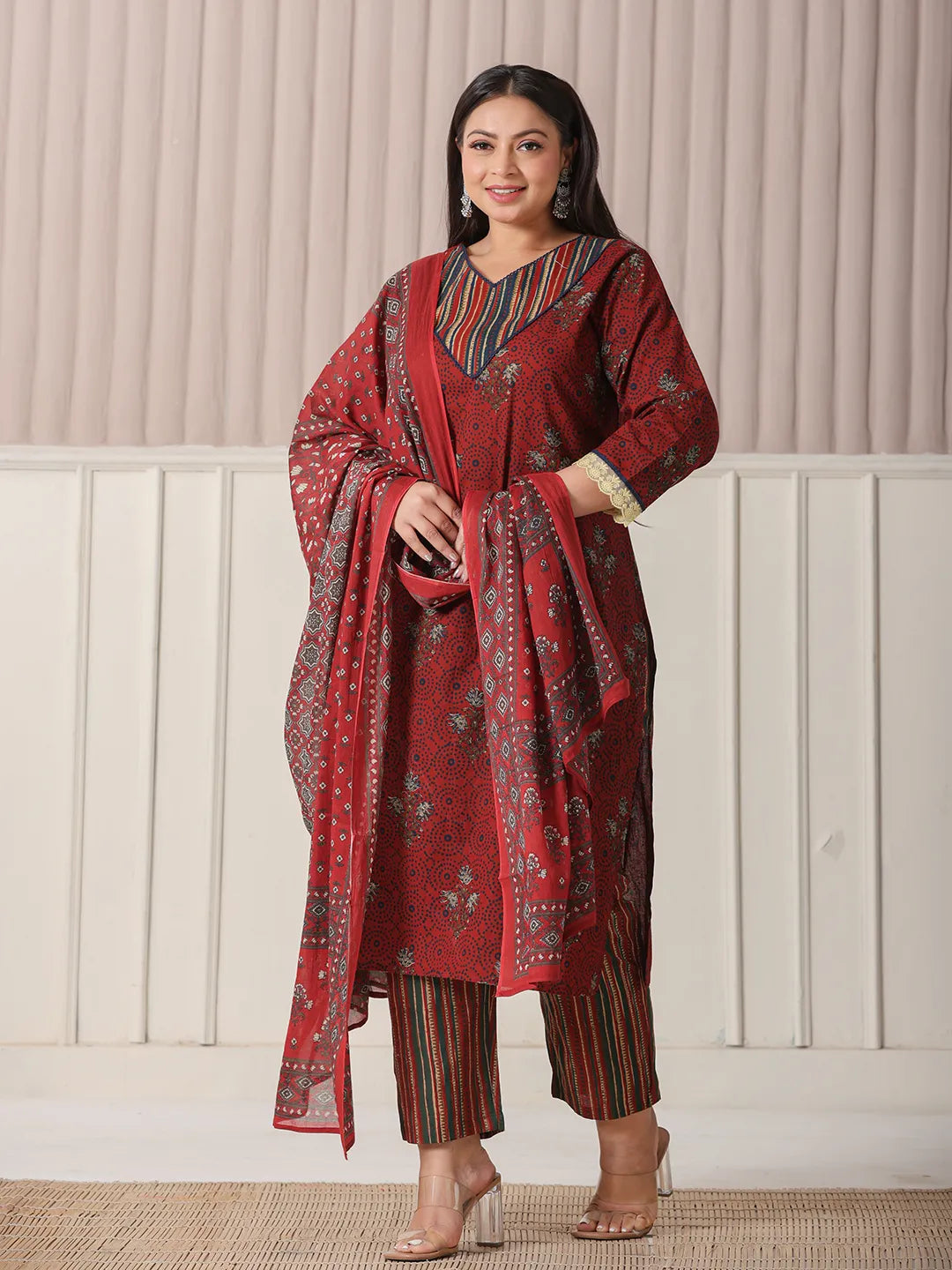 Yufta Maroon Floral Print Patch & Lace Work Plus Size Kurta Set With Pant & Dupatta | Grocsy