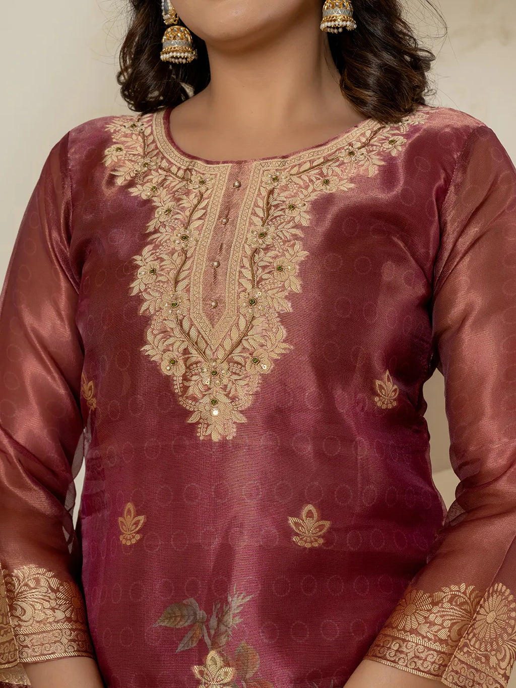 Yufta Maroon Tissue Kurta Dupatta Pant Set | Grocsy