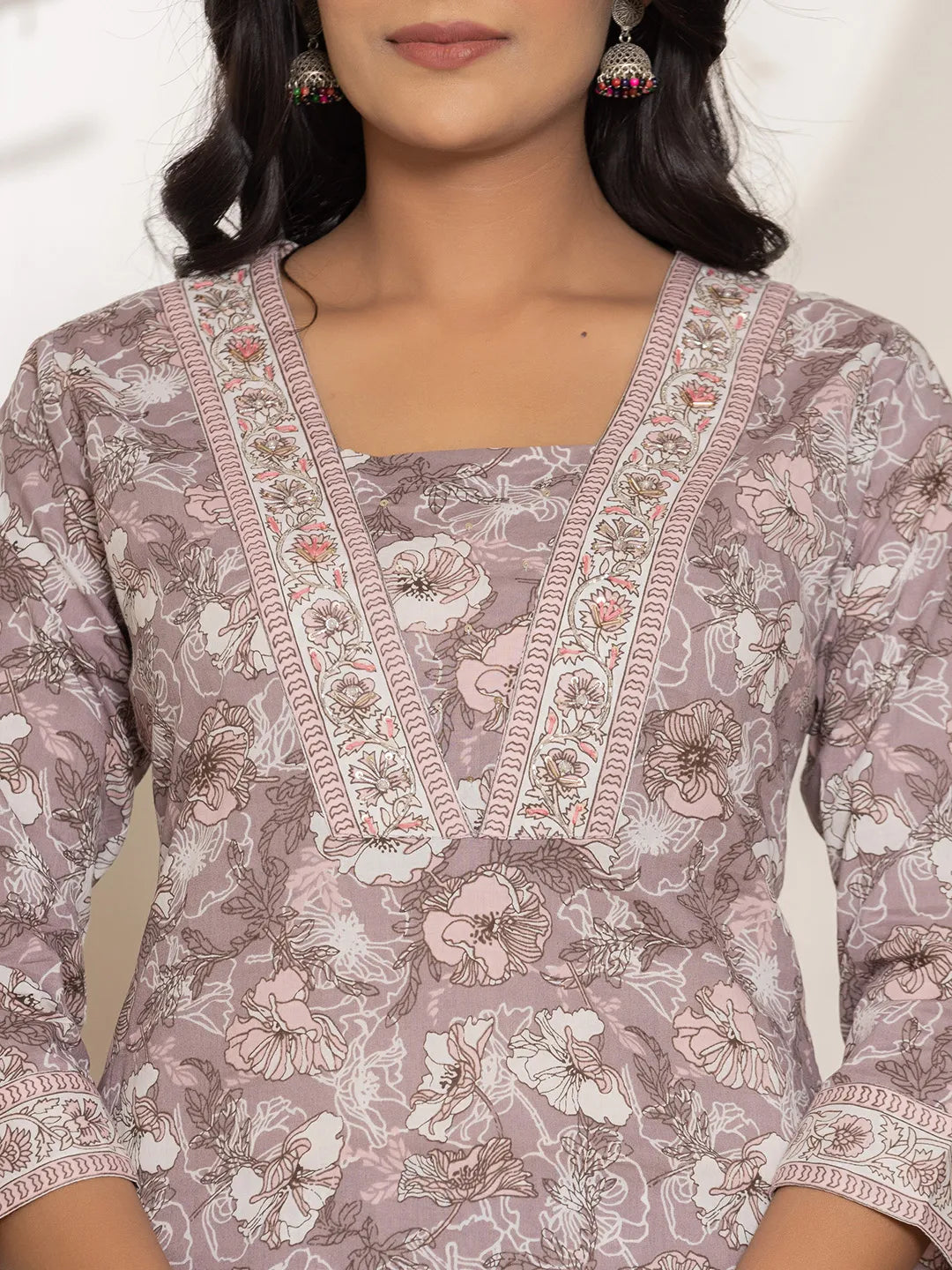 Yufta Mauve Floral Print Cotton Straight Kurta Dupatta Set | Grocsy