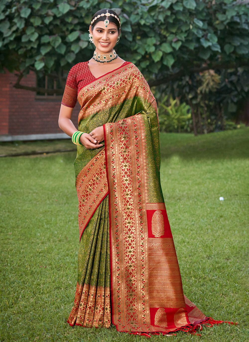 Anaita Mehendi Banarasi Saree With Blouse Piece | Grocsy