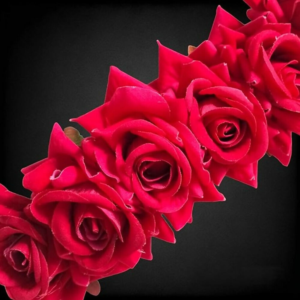 Pink Velvet Rose Gajra | Grocsy