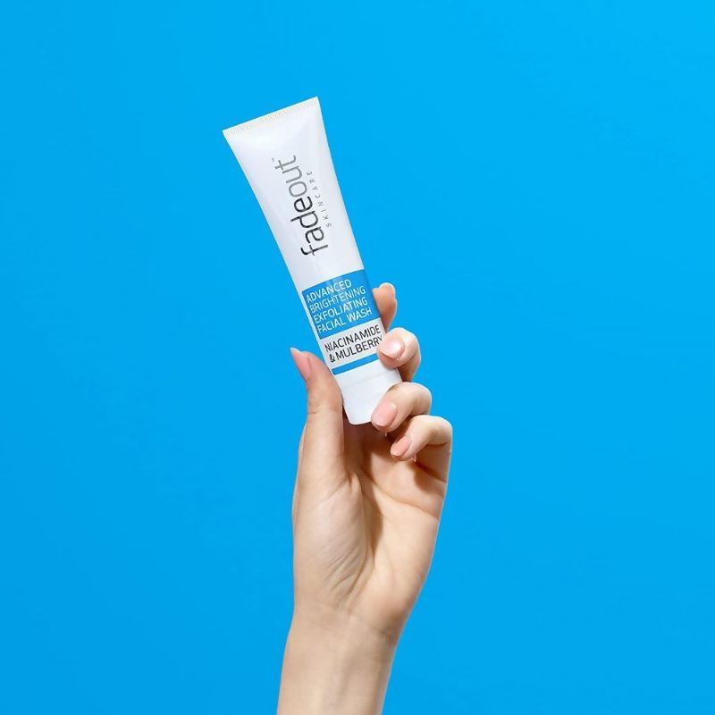 Fade Out Advance Brightening Exfoliating Face Wash | Grocsy