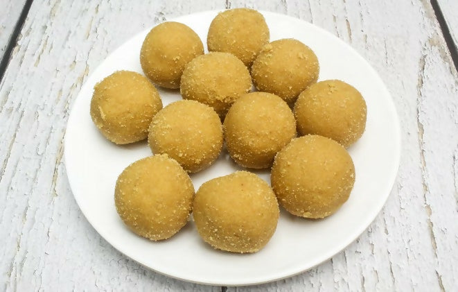 Aggarwal Sweets Corner Besan Ladoo | Grocsy
