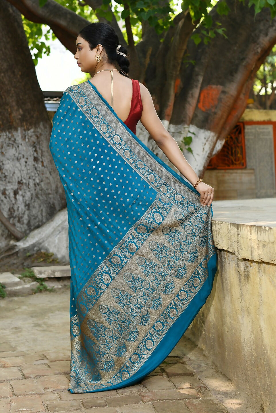 Joban Fashion Peacock Crepe Chiffon Pure Handloom Banarasi Silk Saree | Grocsy