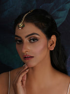 Kundan Maang Tikka (Gold) - Ruby Raang | Grocsy