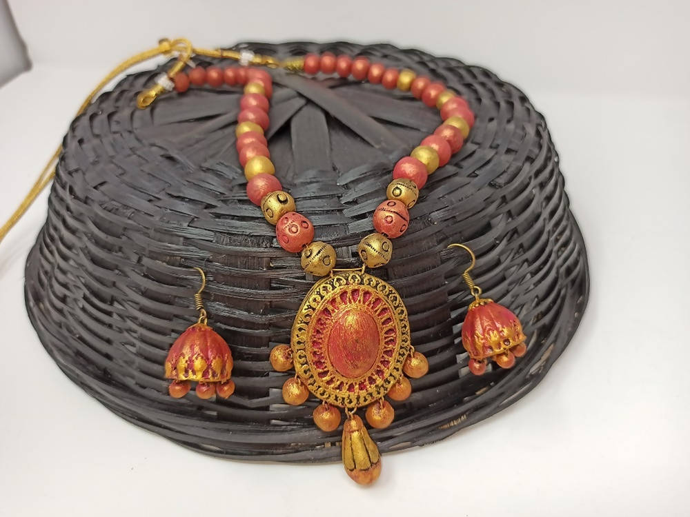 Terracotta Medium Necklace Set With Hangings-Golden Pink | Grocsy