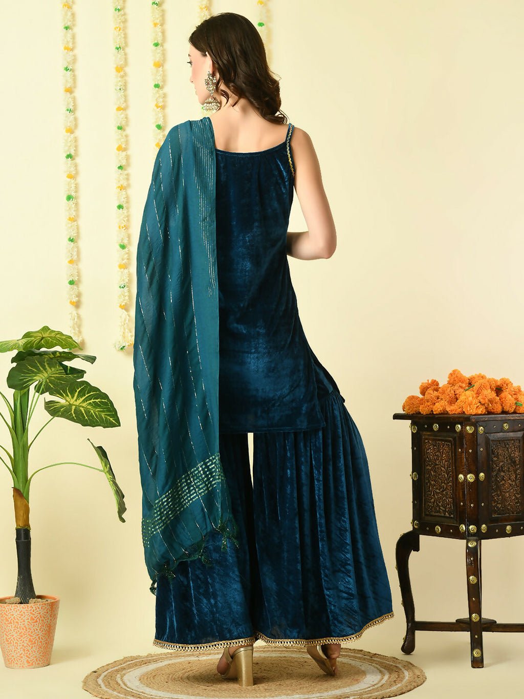 Myshka Women's Teal Velvet Kurti & Sharara With Dupatta Party Sets | Grocsy