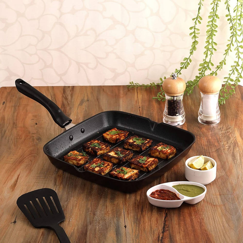 Cello Aluminium Non Stick Grill Pan Square Black | Grocsy