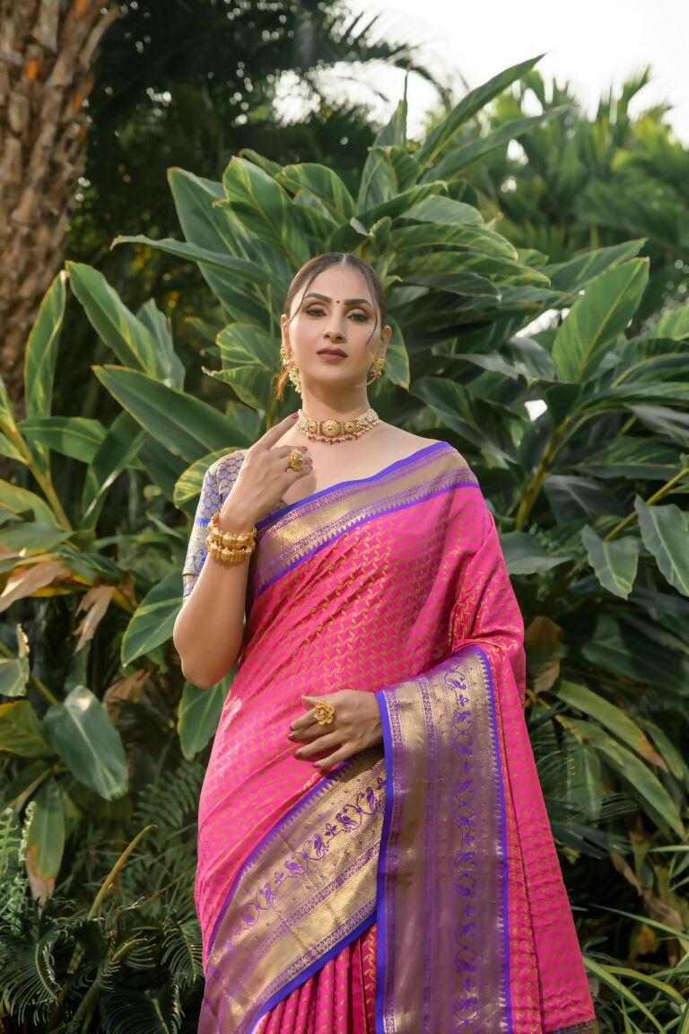 Jyoti Fashion Women's Pink Kanjivaram Silk Zari Woven Saree with Blouse | Grocsy