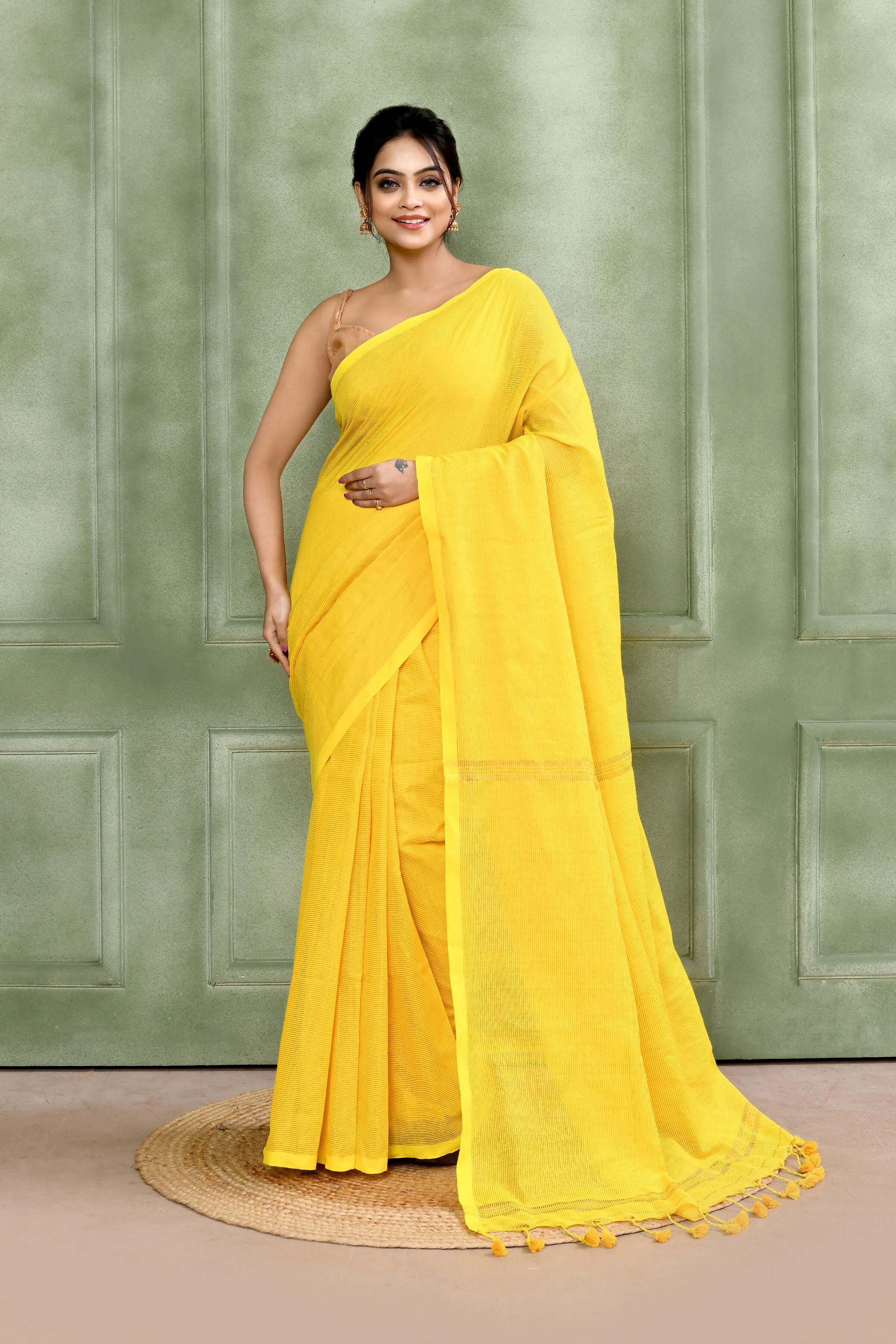 Piyari Fashion Women's Yellow Embellished Cotton Blend Zari Check Handloom Saree | Grocsy