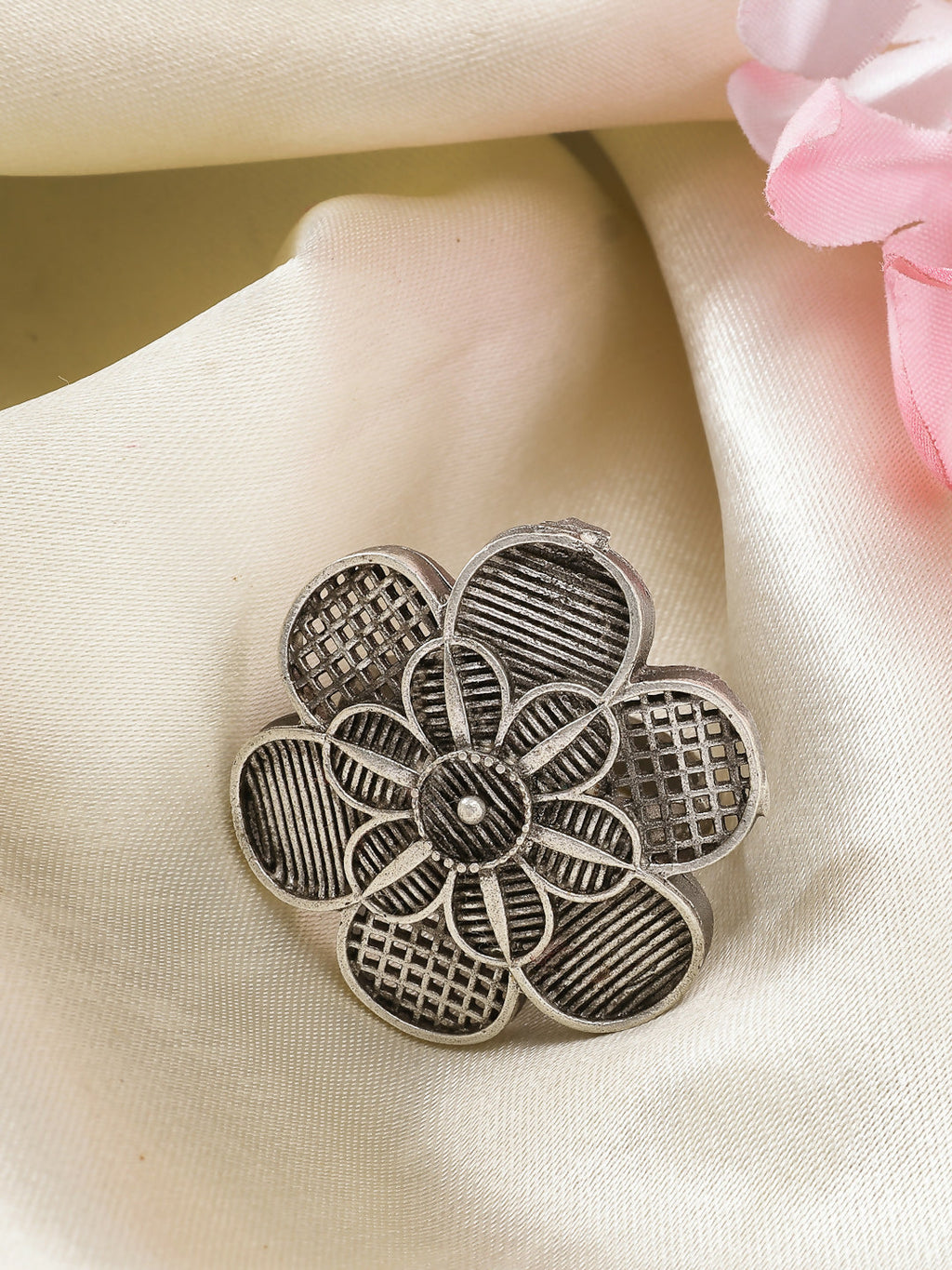 NVR Women's Silver-Toned Floral Shape Adjustable Finger Ring | Grocsy
