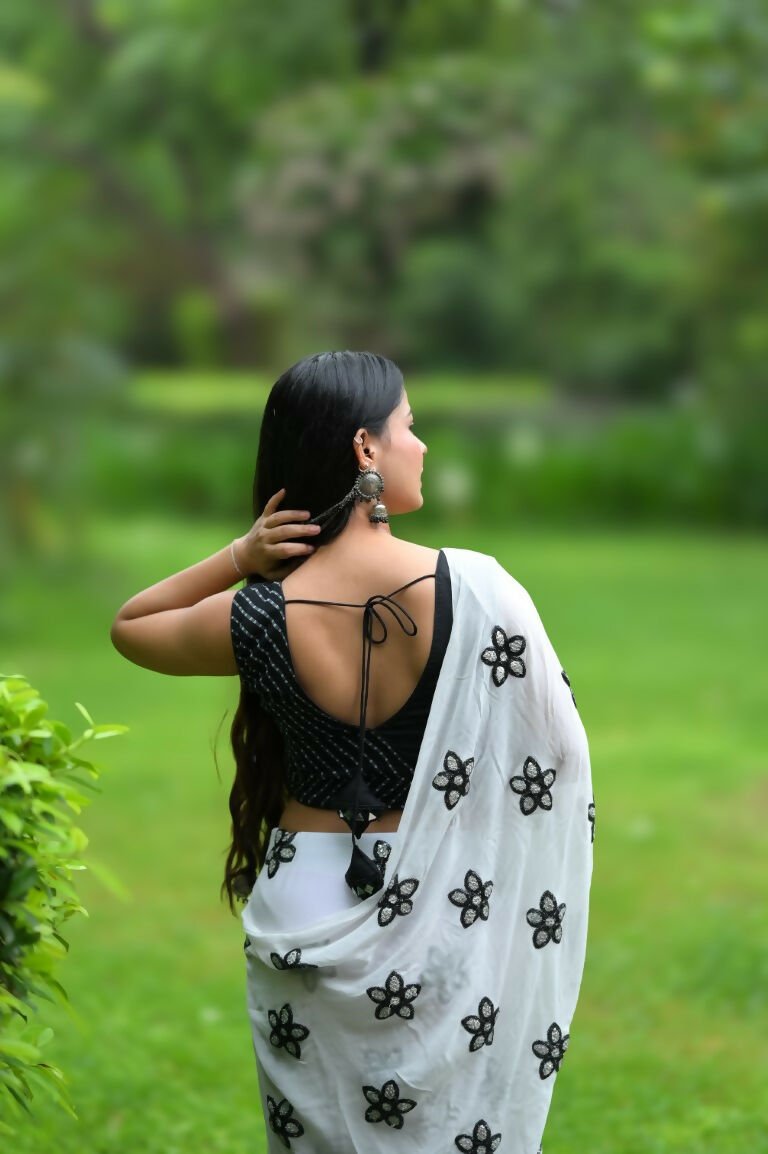 Amodini Designer Studio Women's Black Chinon Lehriya Sleeveless Blouse | Grocsy