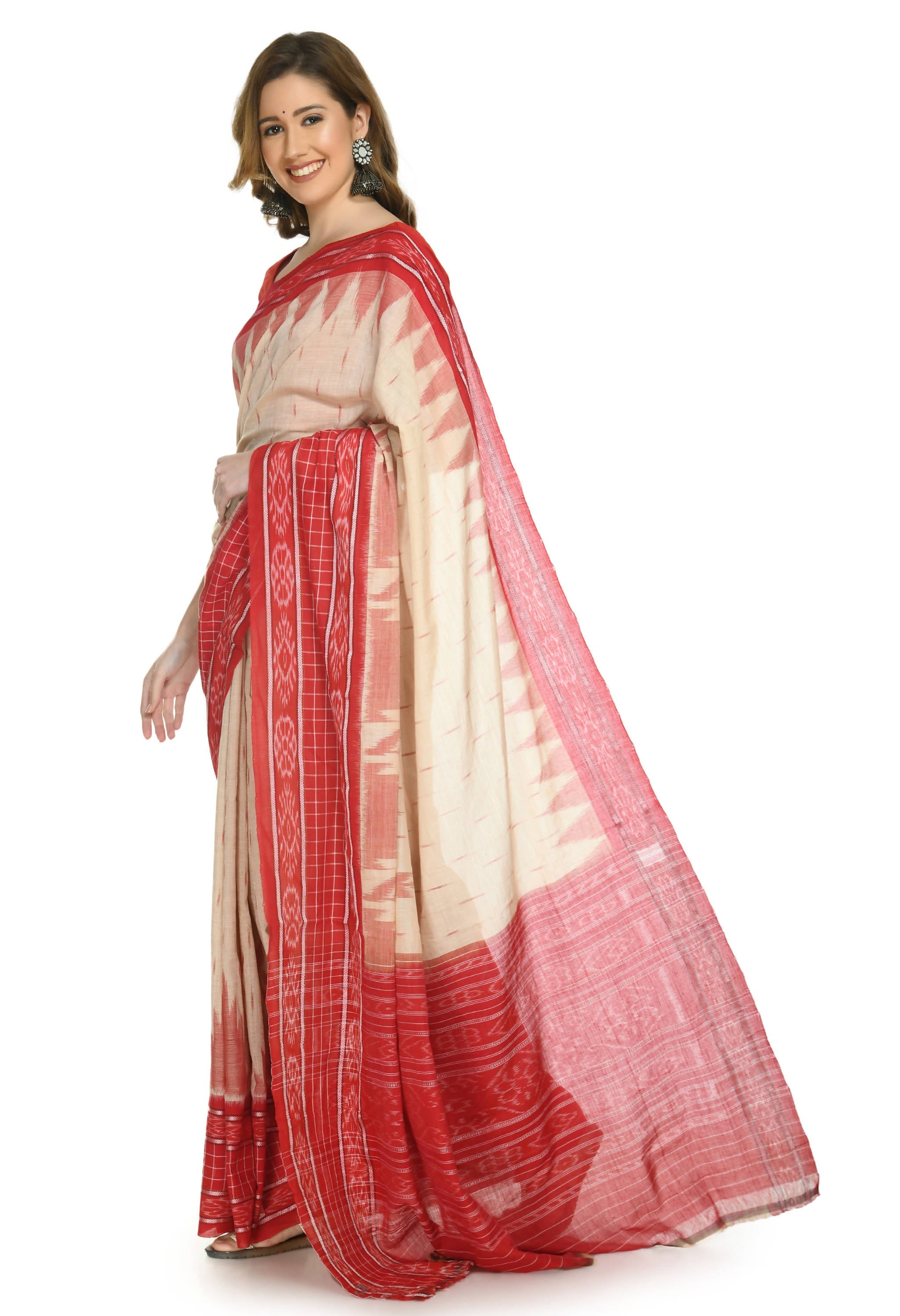 Vamika Sambalpuri Ikat Cotton Scot Dali Tasrite & Red Saree | Grocsy
