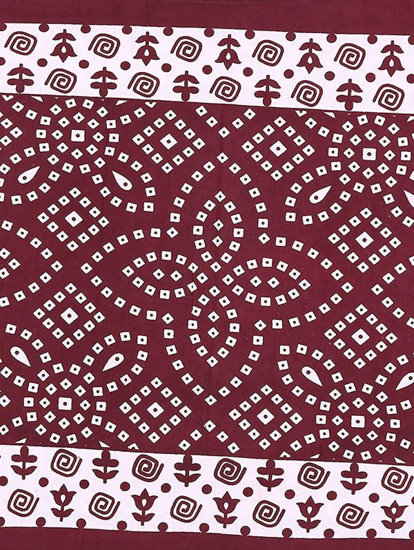 Vamika Printed Cotton White & Red Bedsheet With Pillow Covers (LEOC_CHUN_MR) | Grocsy