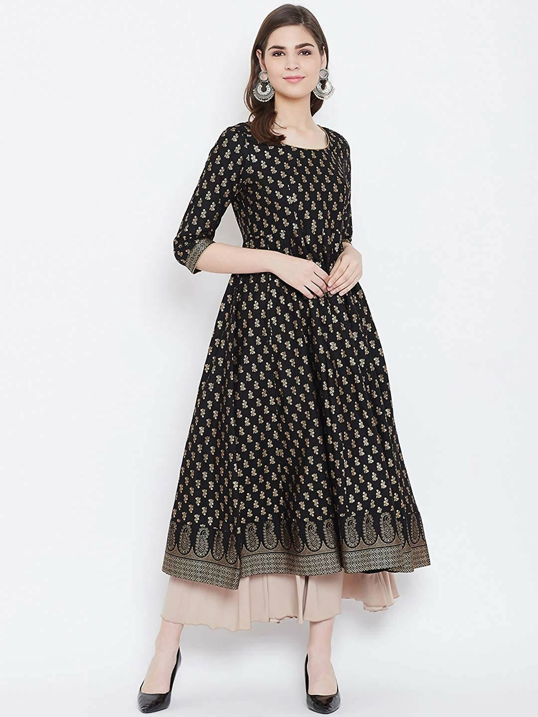 Cheera Embellished Daily Wear Cotton Blend Kurta - Black | Grocsy