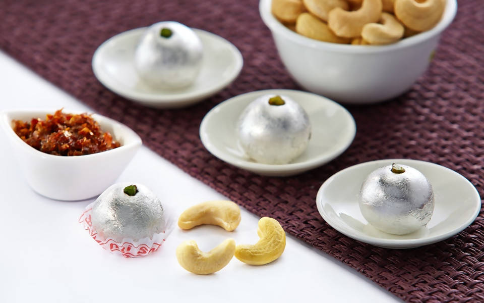 Kanti Sweets Kaju Laddu | Grocsy